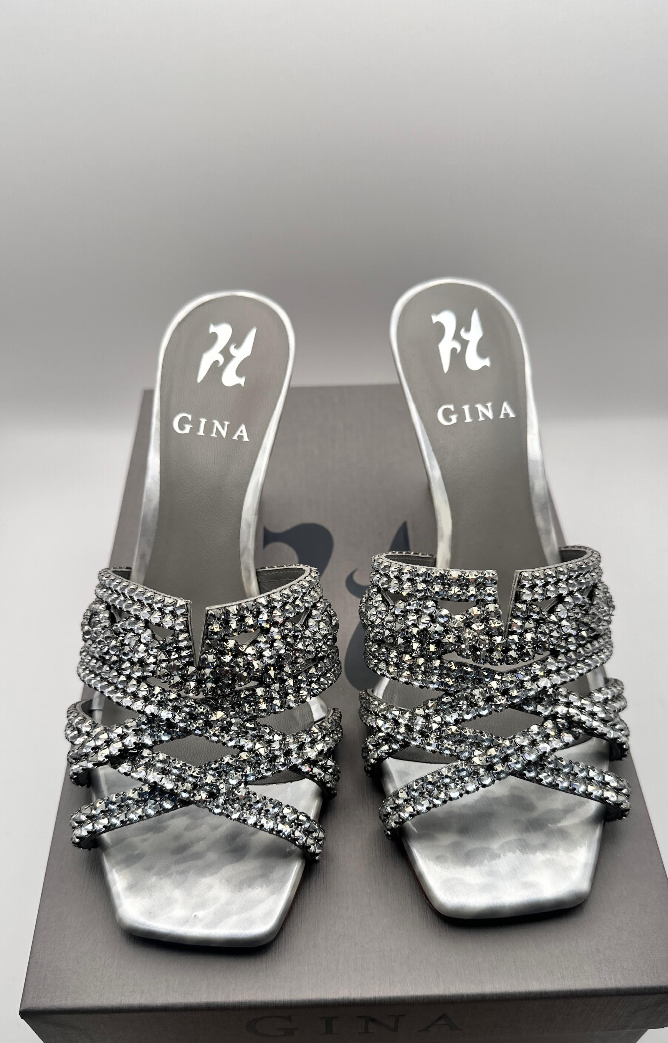 Gina Heels